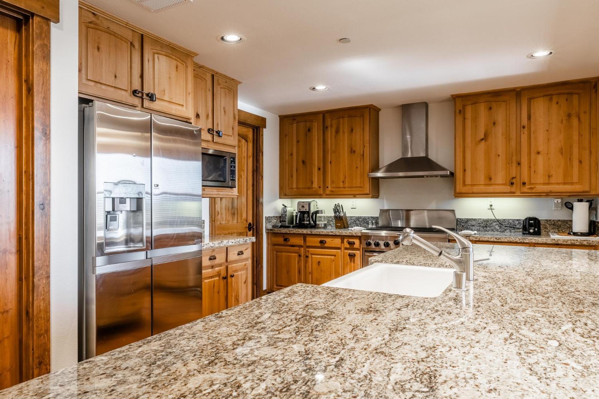 Juniper Springs Resort Mammoth Lakes Room photo